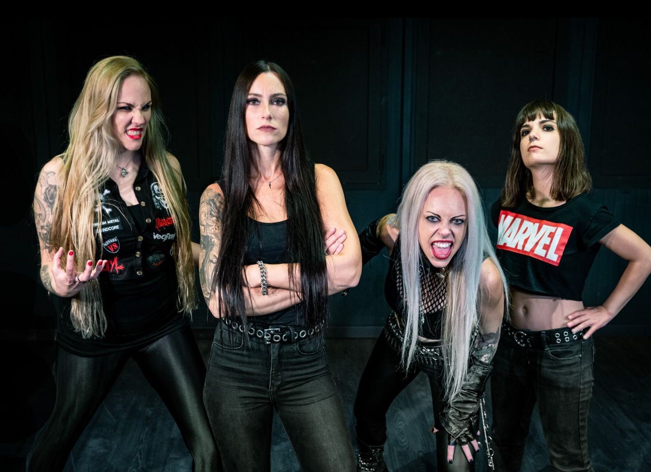 Nervosa: lead singer Diva Satanica leaves the band - Chaoszine