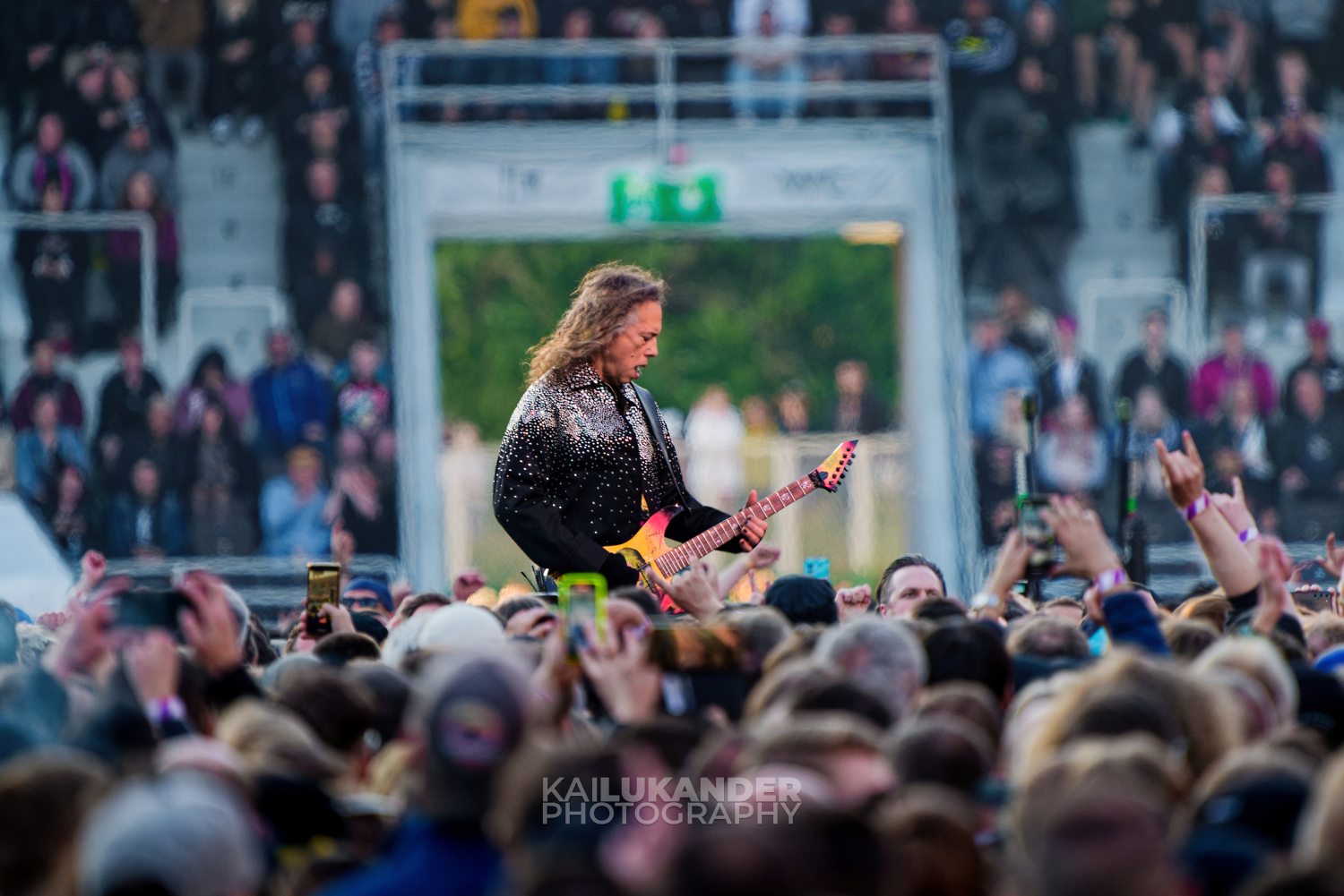 Video footage available of Kirk Hammett “The Collection: Live” in Sydney, Australia