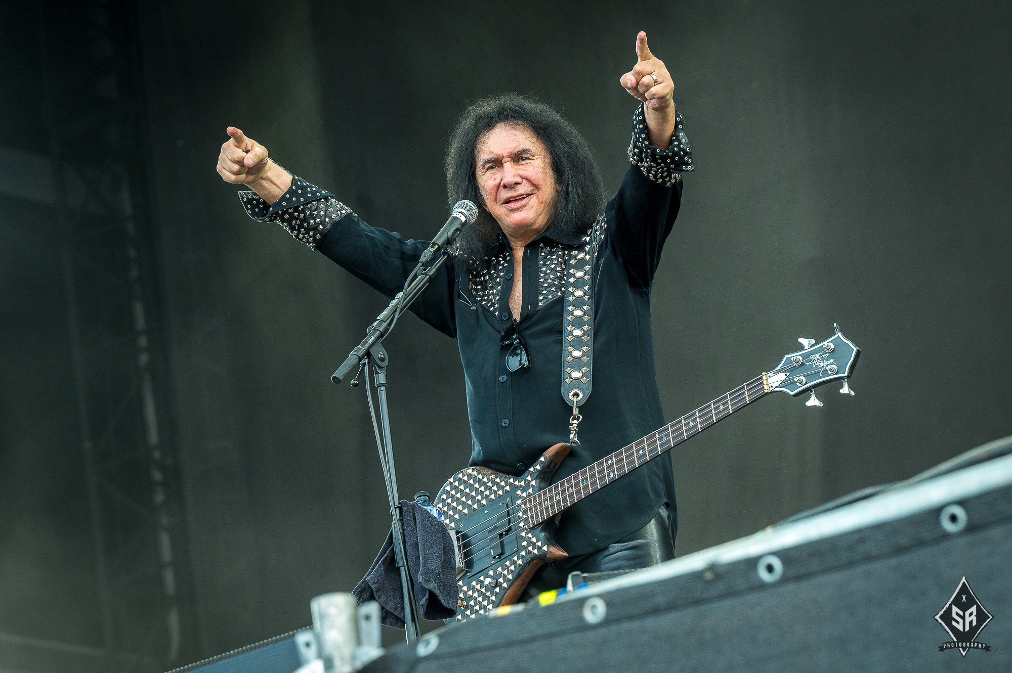 Gene Simmons discusses musical connection, rock roots, and rap’s limits