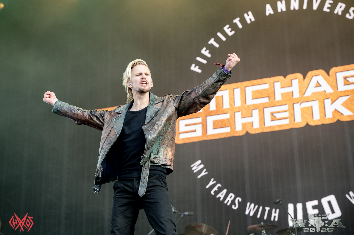 Renowned rock singer Erik Grönwall to release new solo album in May – title track ‘Bad Bones’ out now with music video