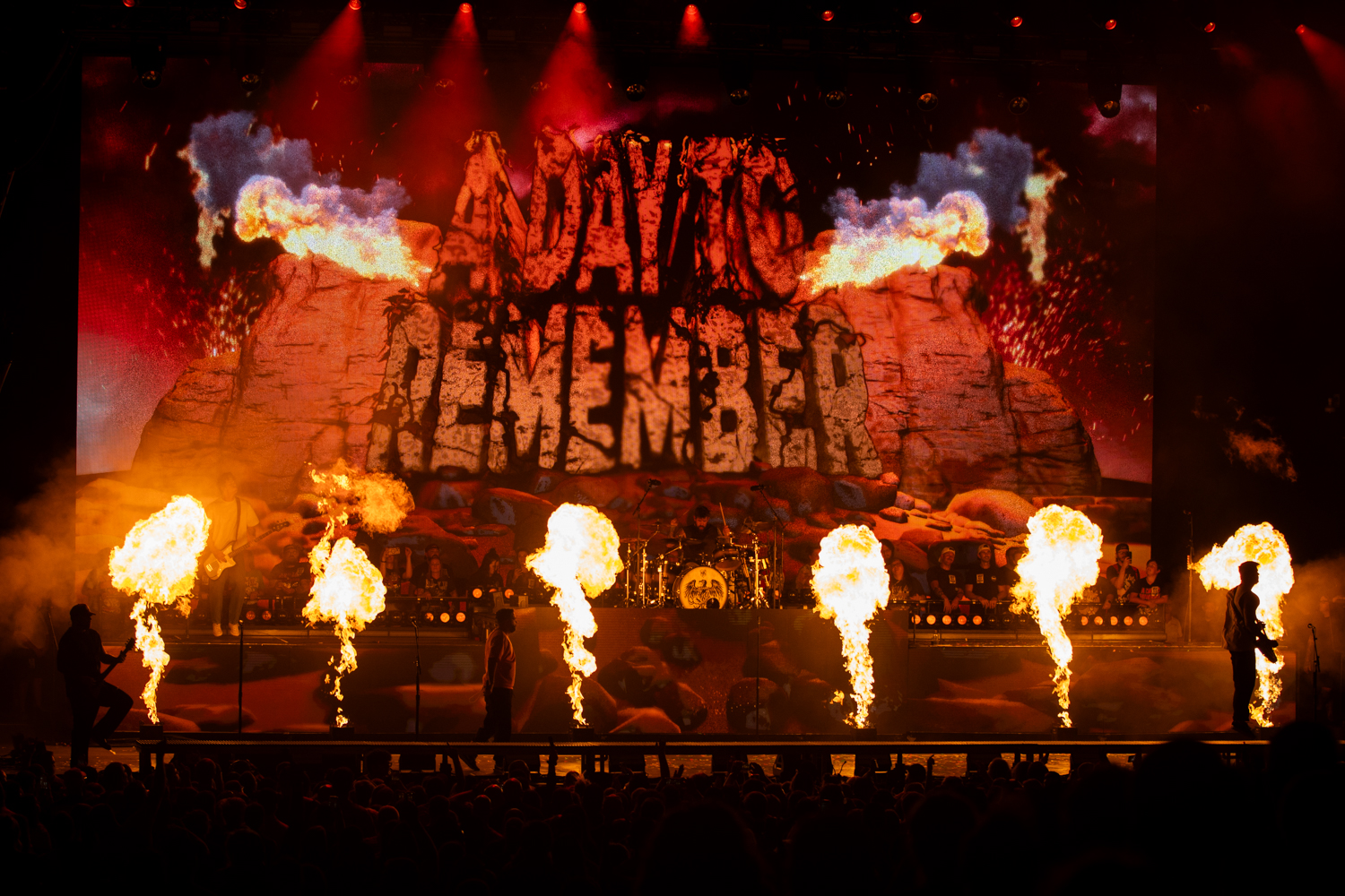 A Day To Remember and Yellowcard bring "Maximum Fun" to Noblesville ...