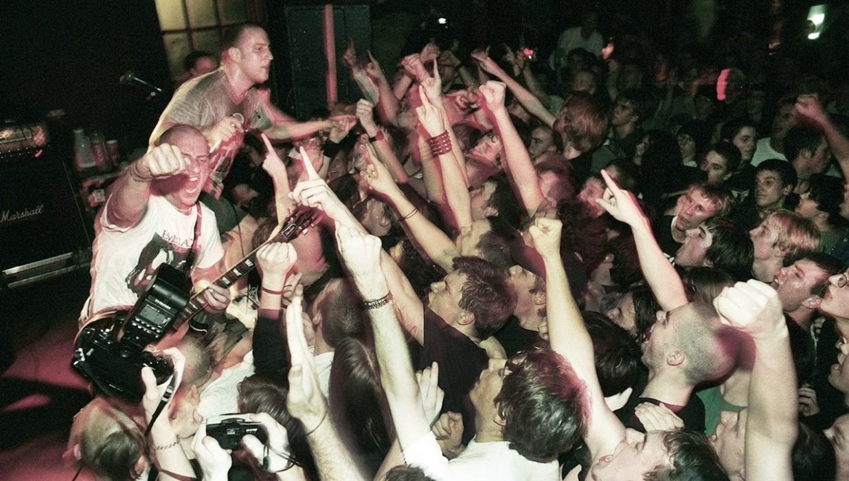 ÖS – The Story of LKPG Hardcore