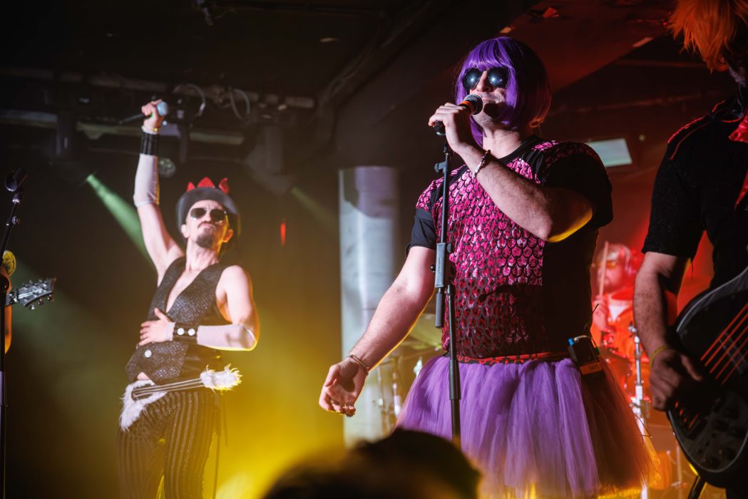 nanowar of steell metal