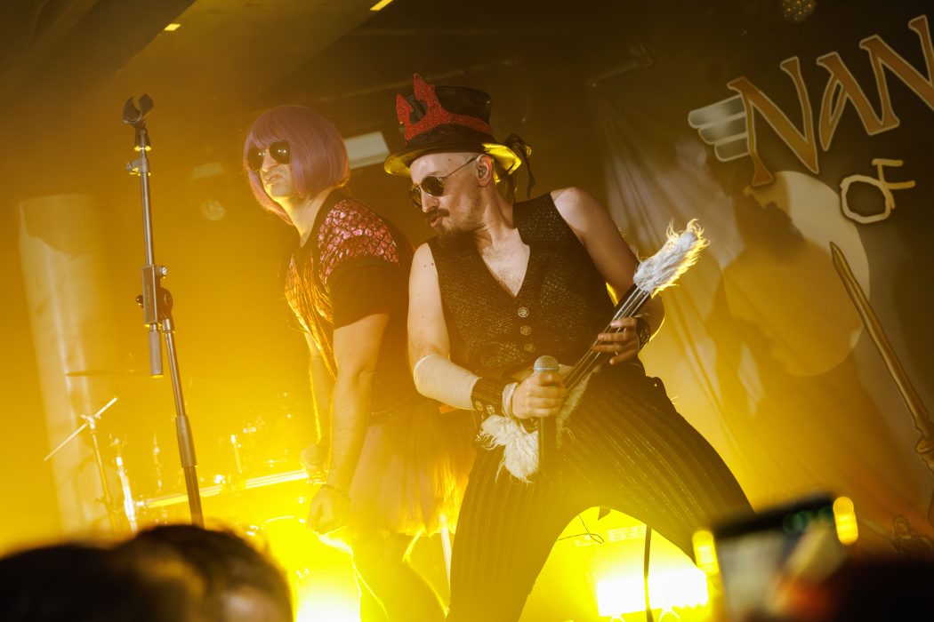 nanowar of steell metal