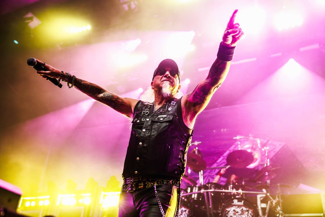 Accept O2 London