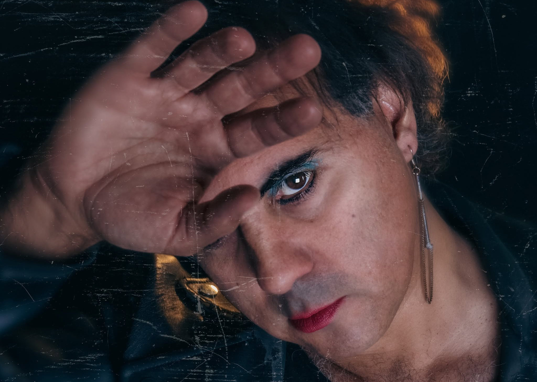 Fernando's Eyes: Principe Valiente frontman releases music video for “Room On Fire”